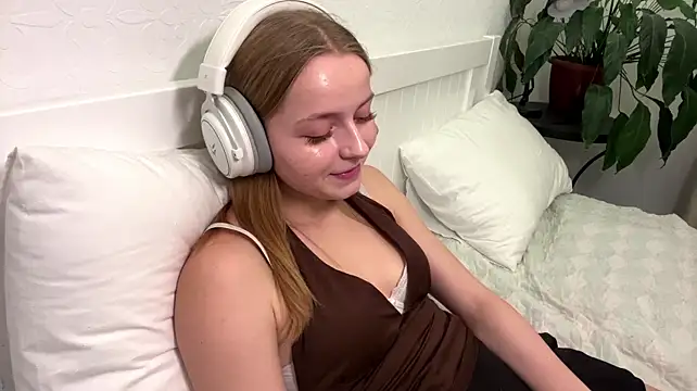 JaimeScheaffer - Show my pretty legs