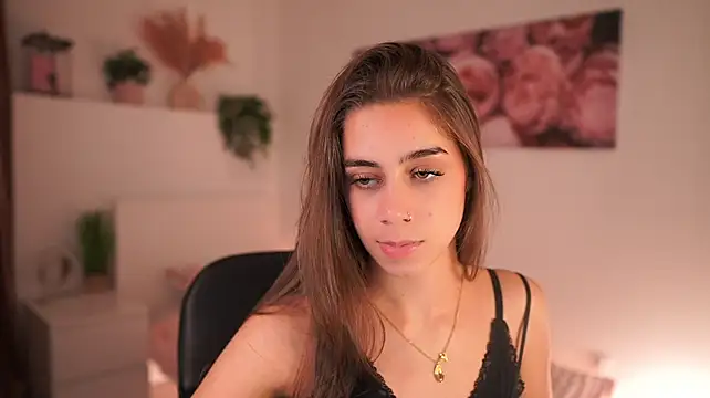 OliviaMoretti - HALF NAKED SHOW 💦