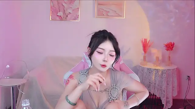 Xiyu-Ada - 丁字裤后入精油揉屁股👅