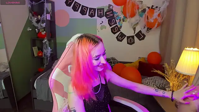 Sweety_lizzy_lilu - suddenly kiss a Lilu`s cheek