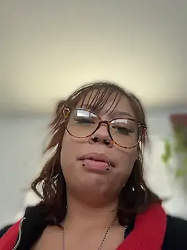 Moan4mona - Flash tittiessss🤪✨