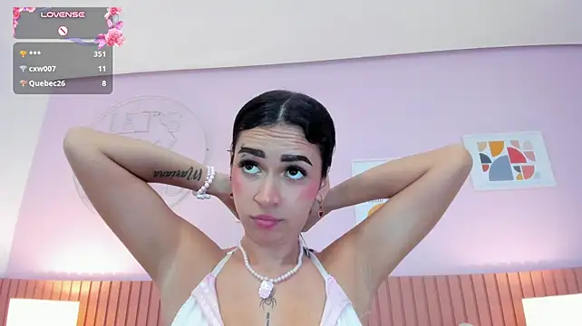 Myla_cute18 - to fuck a pussy with a dildo for 5 min