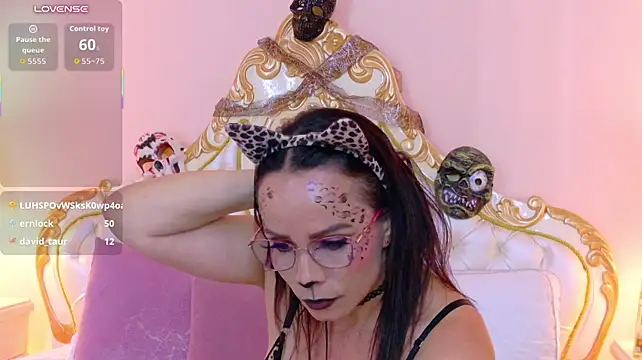 EvaRoah - Shake Tits on the camera