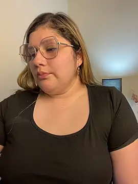 VioletaVelvet - Flash boobs