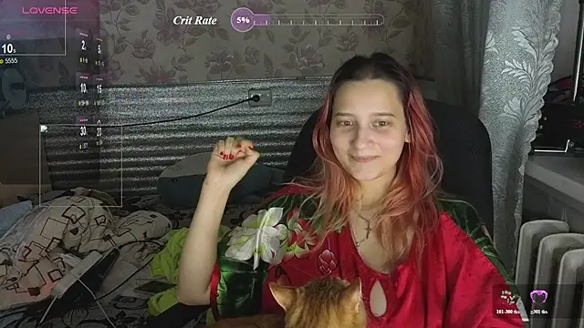 RachelPirce - Show me your chest