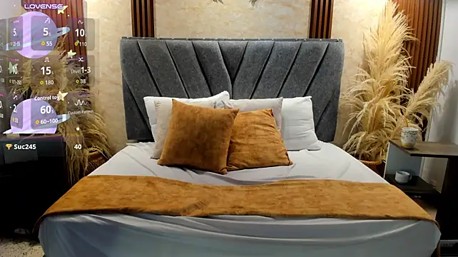 Veloura_Amethyst - Put ice on your beautiful ass