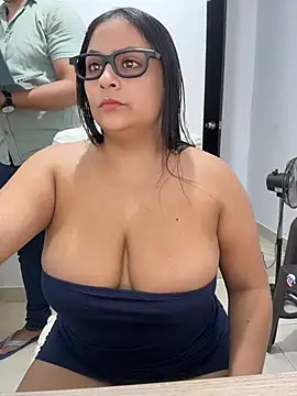 Angie_e - Naked in office in boss shhhh Risky