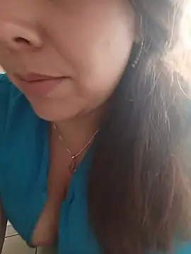 SARA_21- - MY BOSS SUCKS MY TITS💧TICKET