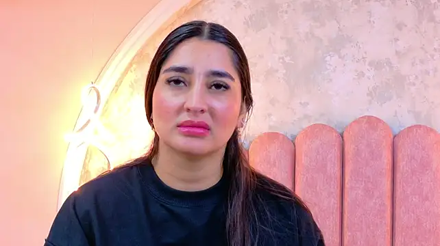JasmineRhodes - suck dildo + lips teaser 👄🍆