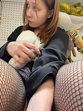 SlavicCandy - LICK FINGERS + TOUCH PUSSY IN WC
