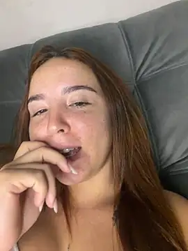 BrunaMendees - SENTA NO DILDO COM O CUZINHO