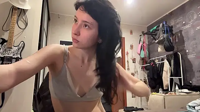 LianaSchweppes - Touch my boobes under the r-shirt?