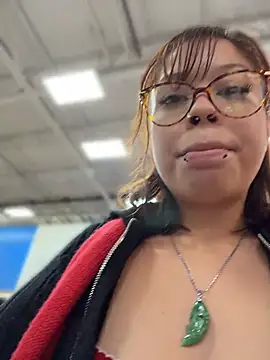 Moan4mona - Flash tittiessss🤪✨