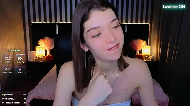 Cherry_Wipe - I'll play with my nipples