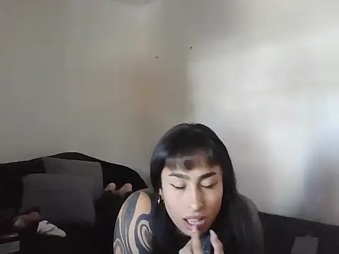 Hasnna1996 - suck my bbc