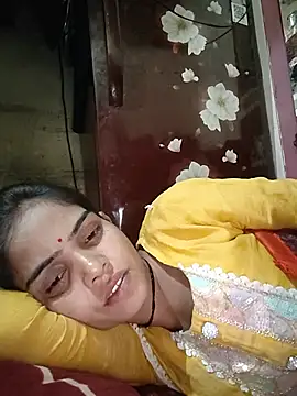 Kamini_hat