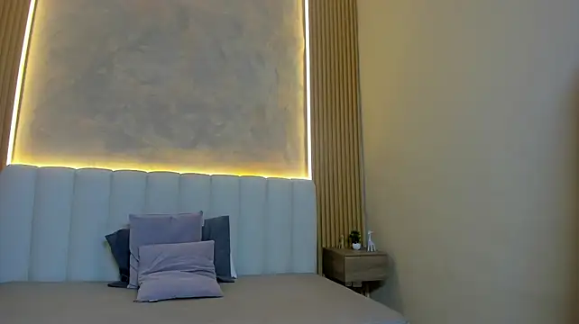 Lulu_fuller - fingering in the pussy