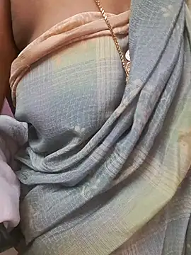 Tamil_Ammani - Boobs show😜😜😝🥰🔥🔥🔥