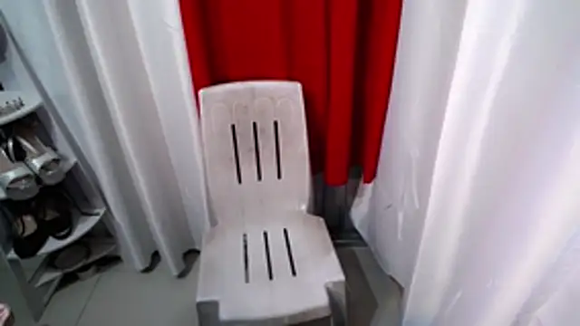 Cummer_abby - PUT VIBRATOR ON MY PUSSY AND FINGER IT