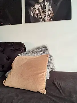 AmelyaMann - SHOW SQUIRT IN YOUR FACE 💧😈🍑
