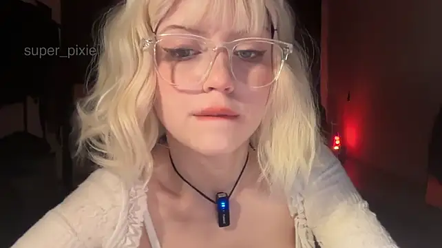 Super_pixie - a little sexy dance