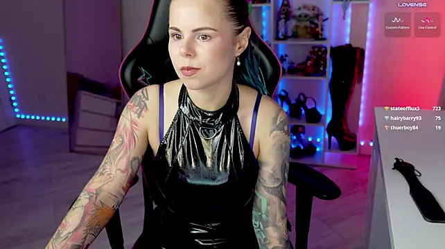 QueenAliceX - Give me pleasure