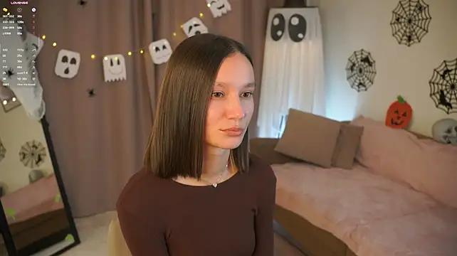 ThereseTonetti - bend me over on chair and slap ass