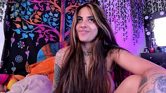 Eva_Tattoo - Ride dildo 5min