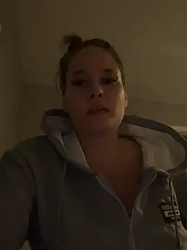 Poppylooloo - Stand up grab ass