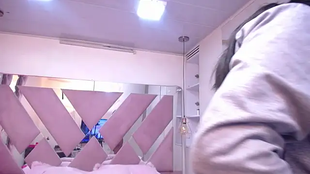Luisamorety - 3 fingerss in my ass