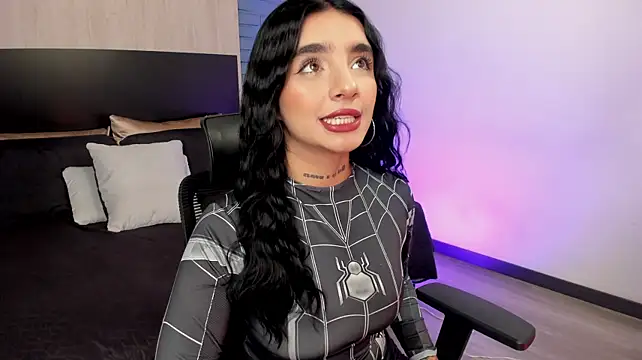 Abriil_cutee - SHOW TITS