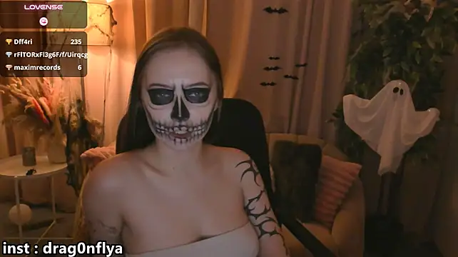 _DragonFlya_ - teaseng ass + cum on it