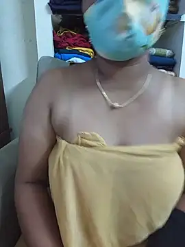 Tamilyazhini19