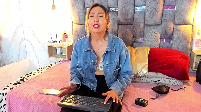 Caroline_lady_ - double penetration