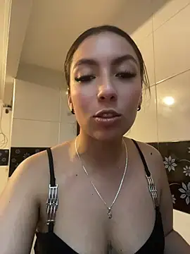Julieth_ec_ - toples