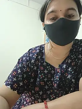 SpasyQueen69 - Full nude show with fingaring