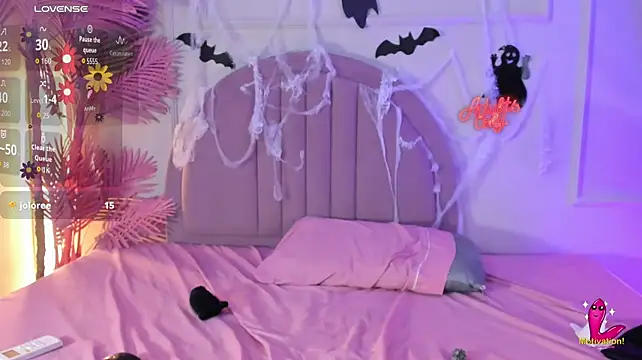 AnnieHiil - Fuck my clit hard for 2 minutes + CUM