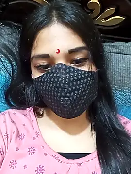 Avantika__Roy - Boobs pressing in live 😘🥵😘