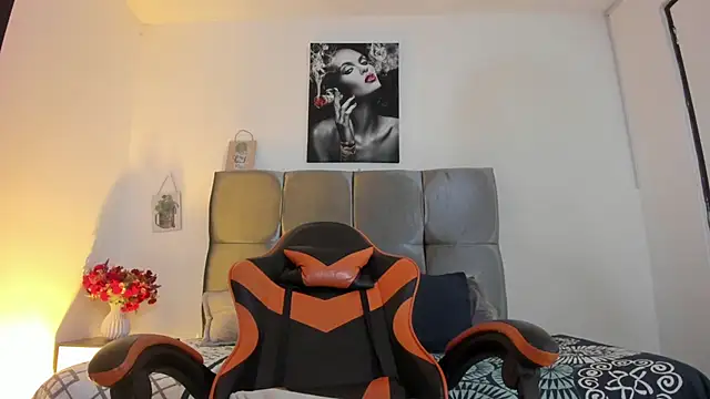 Ariel_star1 - ride dildo + oil tits