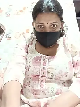 Akshita01 - I'll show my hairy pussy 😘