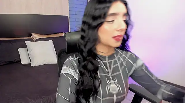Abriil_cutee - SHOW TITS