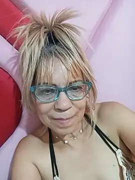 Jazminlover04 - Quiero comprarme una lenceria