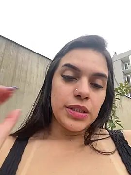 Nandahotcasada - Pelada na amiga+controle lush