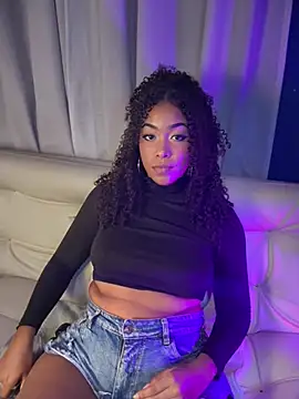 TinaElliott - NAKED 15 MIN
