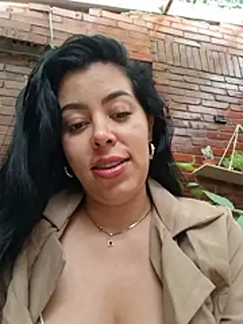 Luianna - Turn me on 💦😈💦😈