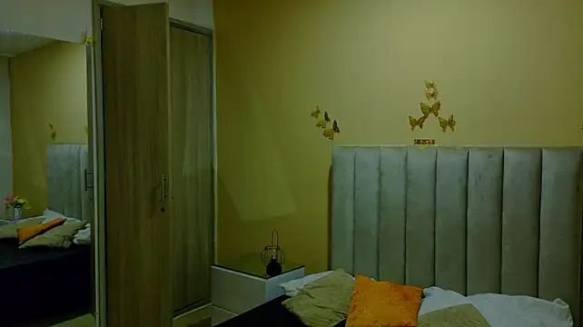Tamara_vergil - Spit in my tits