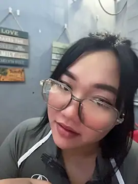 MissVeloura_XX - dildo fuck until i squrt :P