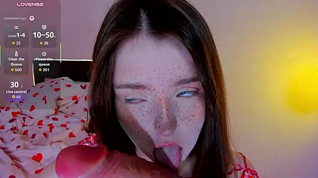 Lexxxxxxi - play tits