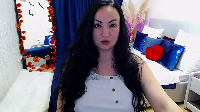 Lilit_Loves
