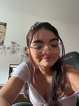 Cat2525 - Fingers in my pussy